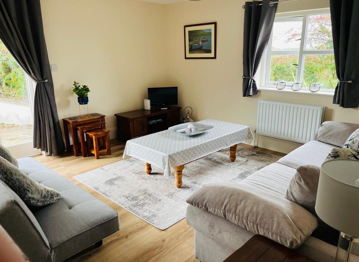 Hillcrest Lodge, Private Apartment On Lough Corrib, Oughterard Голвей Екстер'єр фото